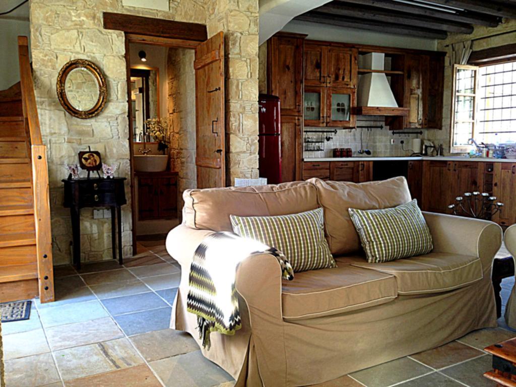 Lofou Traditional Stone House Quarto foto
