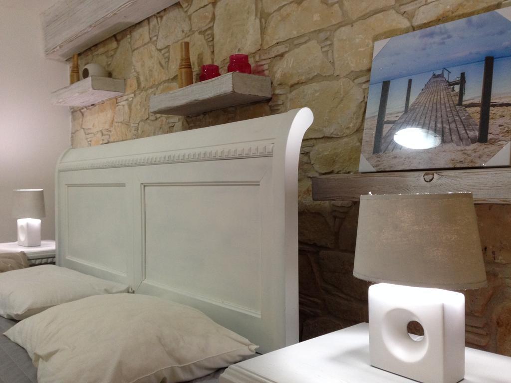 Lofou Traditional Stone House Quarto foto
